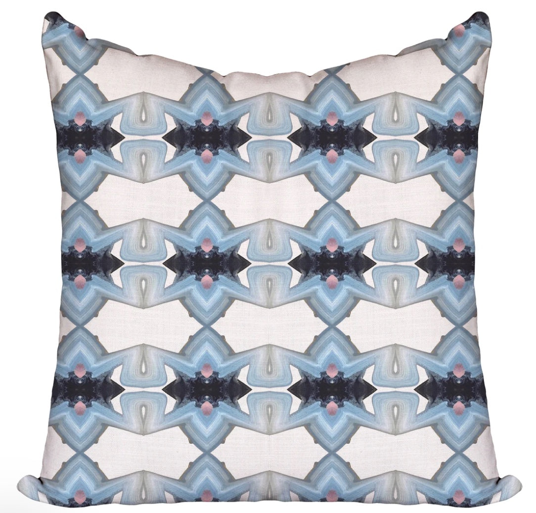 Lone Star Linen Full Wrap Pillow 22x22