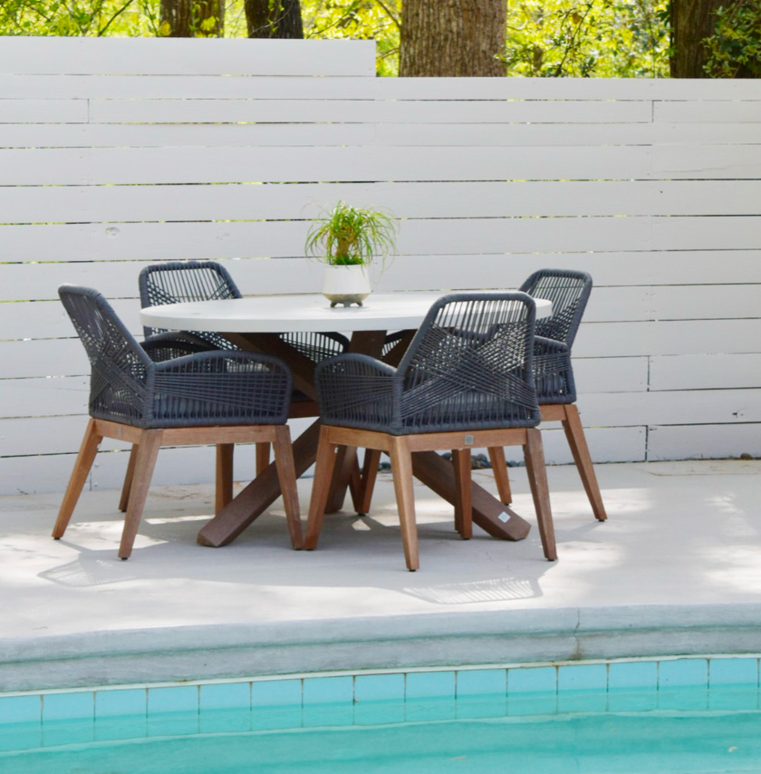 Bubba Round Outdoor Dining Table