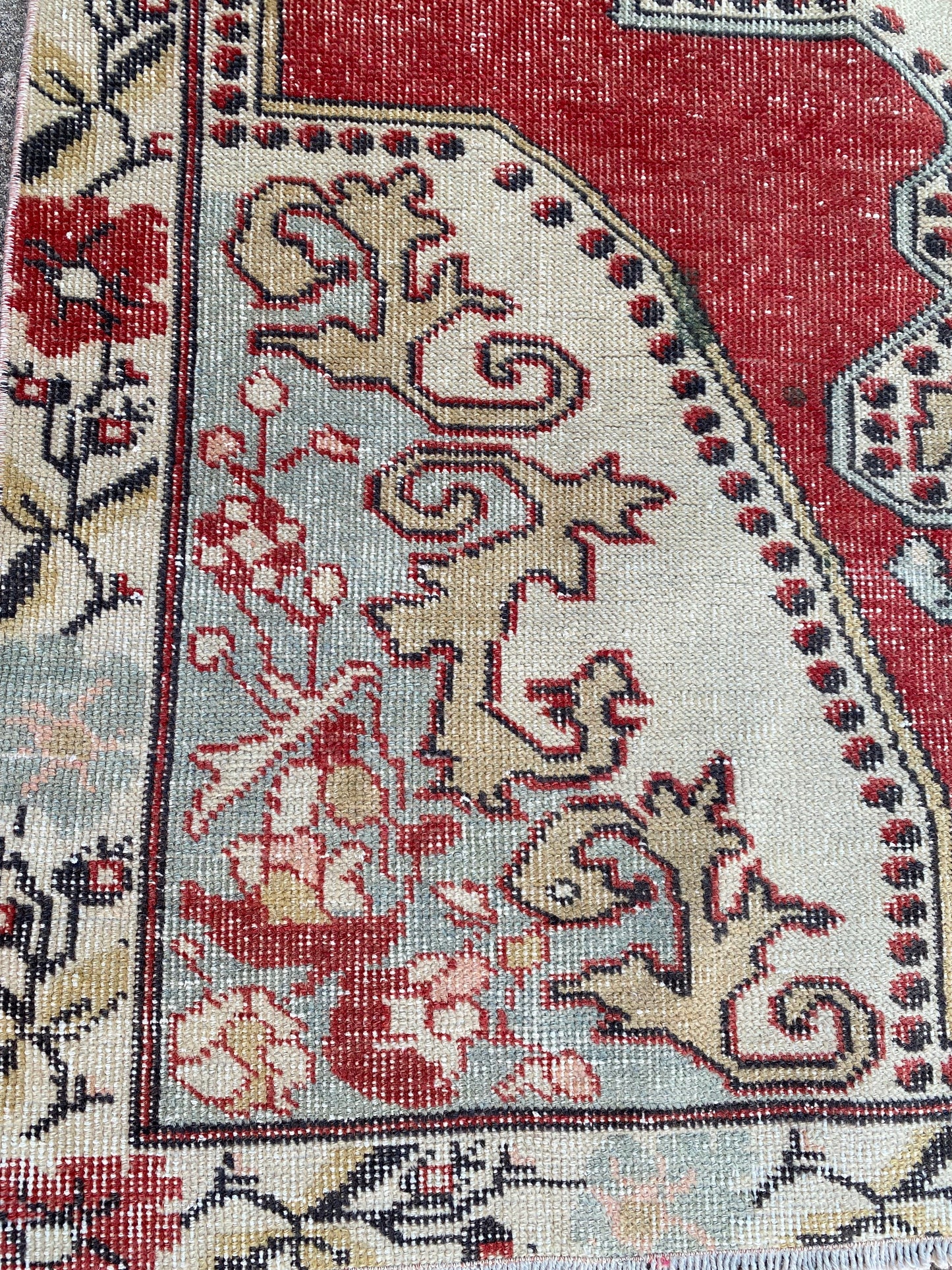 Floral Motif Turkish Rug 4'2"x7'4"