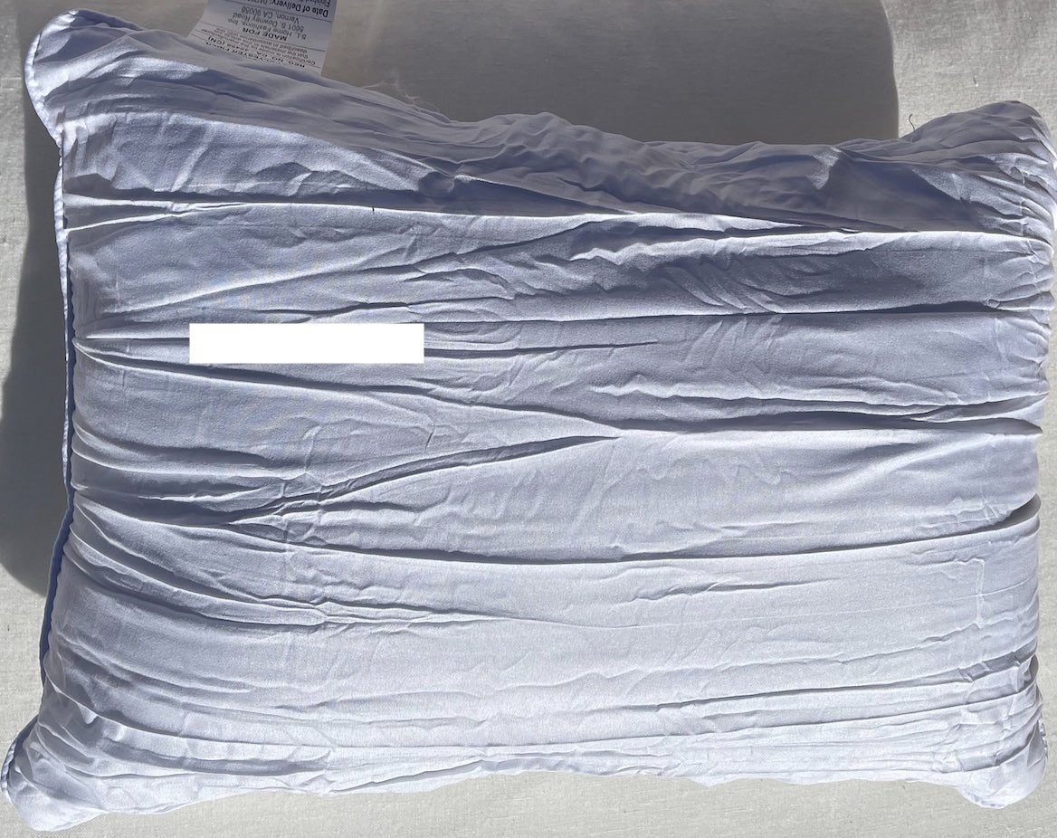 White Crinkle Lumbar Pillow Insert