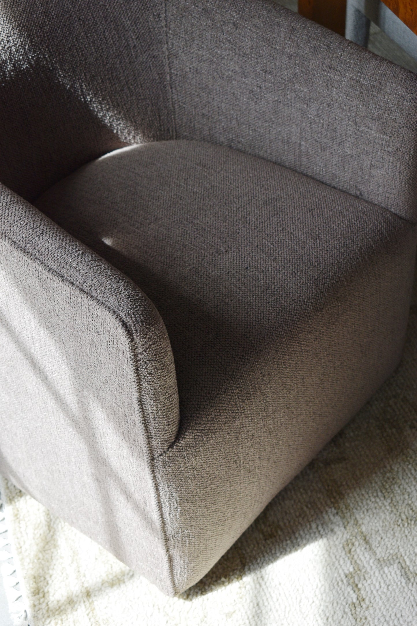 Diana Chair 25 - Chocolate