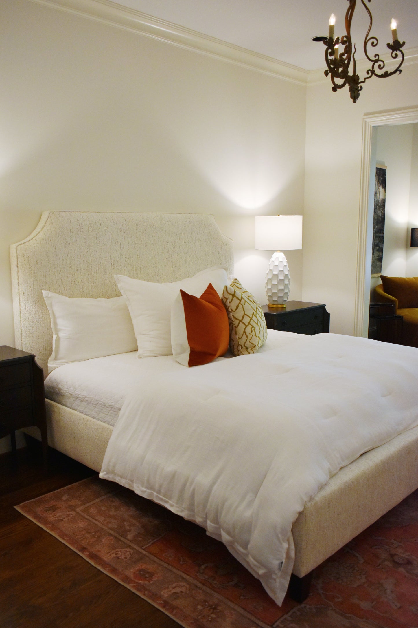 Upholstered King Bed - Phat Cream