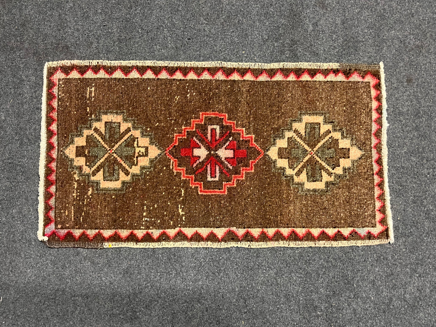 Scatter Rug Machaca 1’7 x 3’