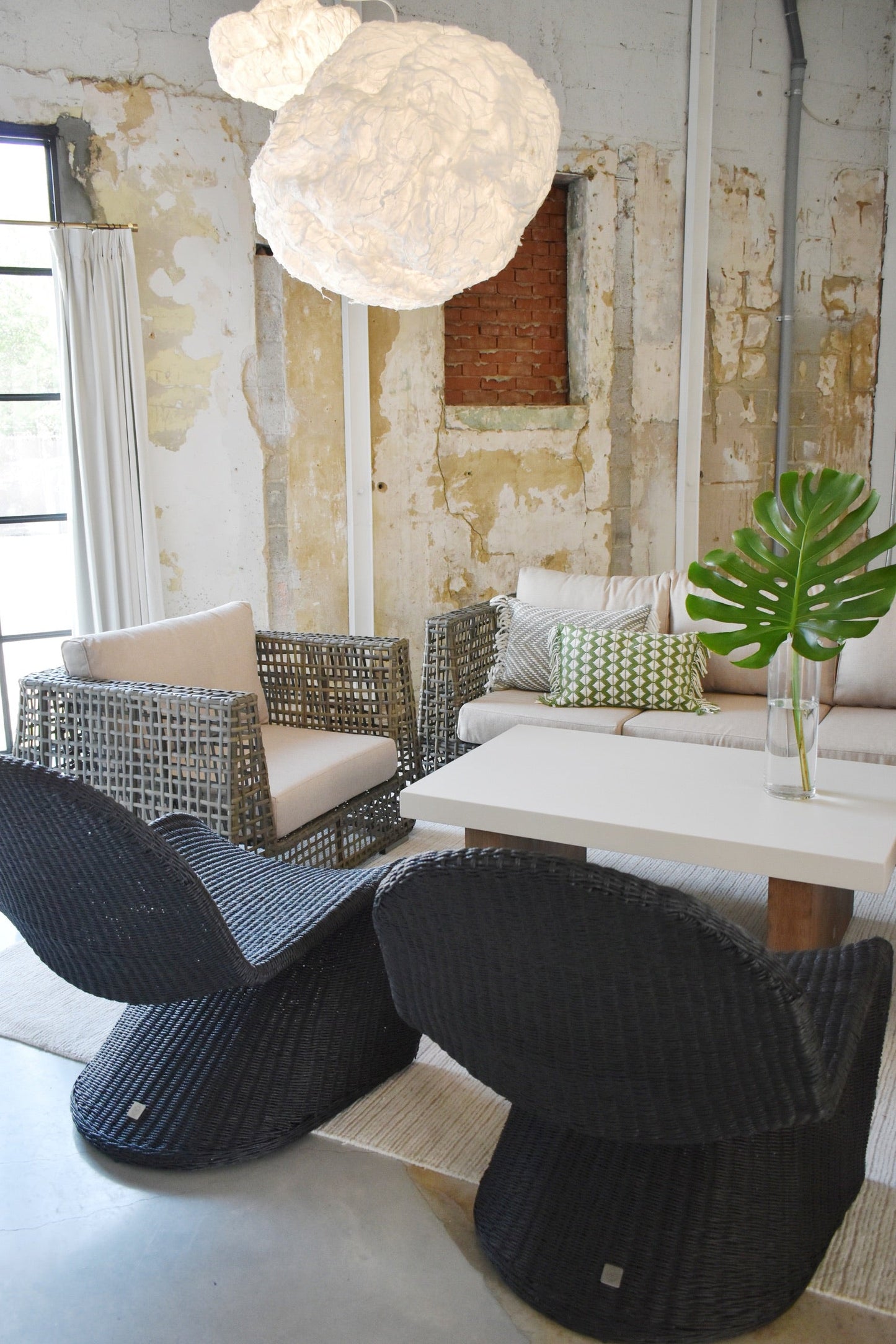 Ellen Lounge Chair - Black