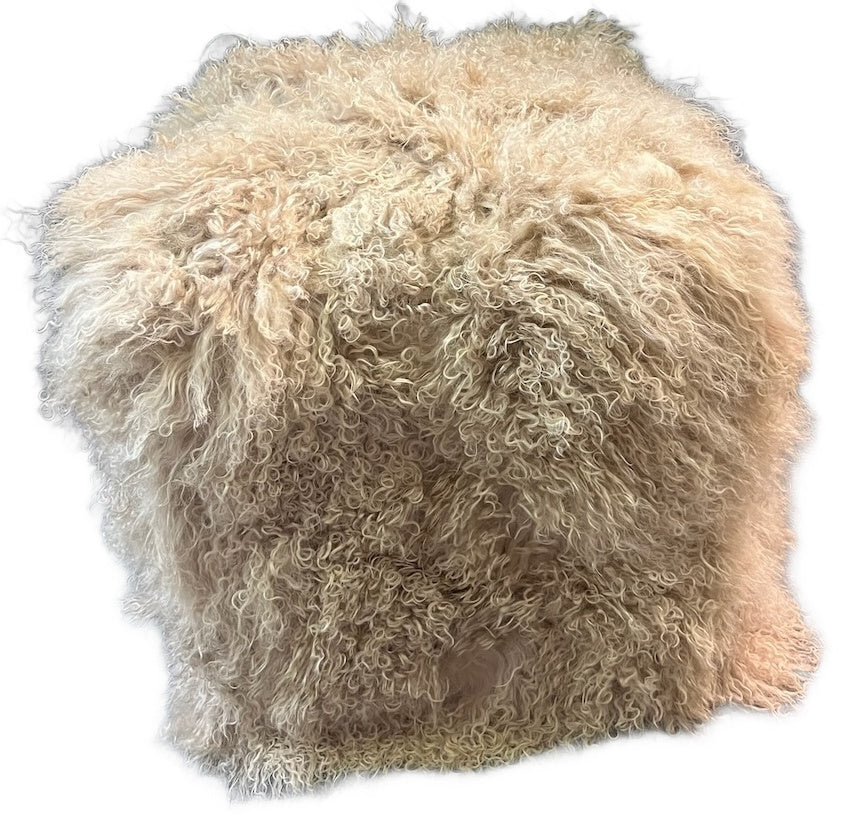 Pouf Tibetan Lamb Champagne 19x19