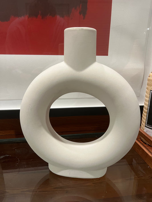 Big Ole White Circle