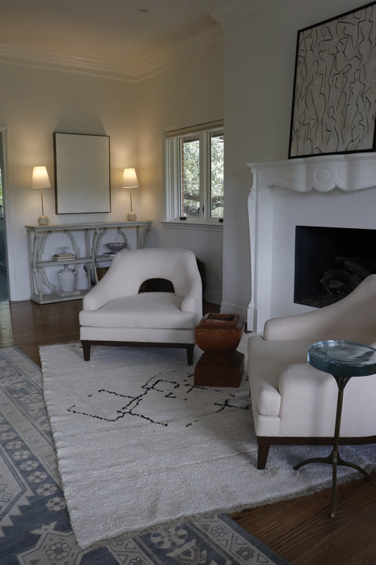 Hemp Rug Cream with Black Diamonds 70" x 100"