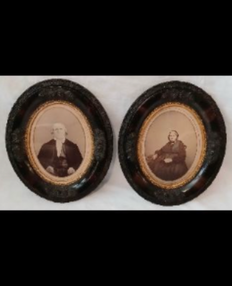 Small Victorian Oval Frames