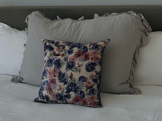 Ruffled Dutch Euro Tuape