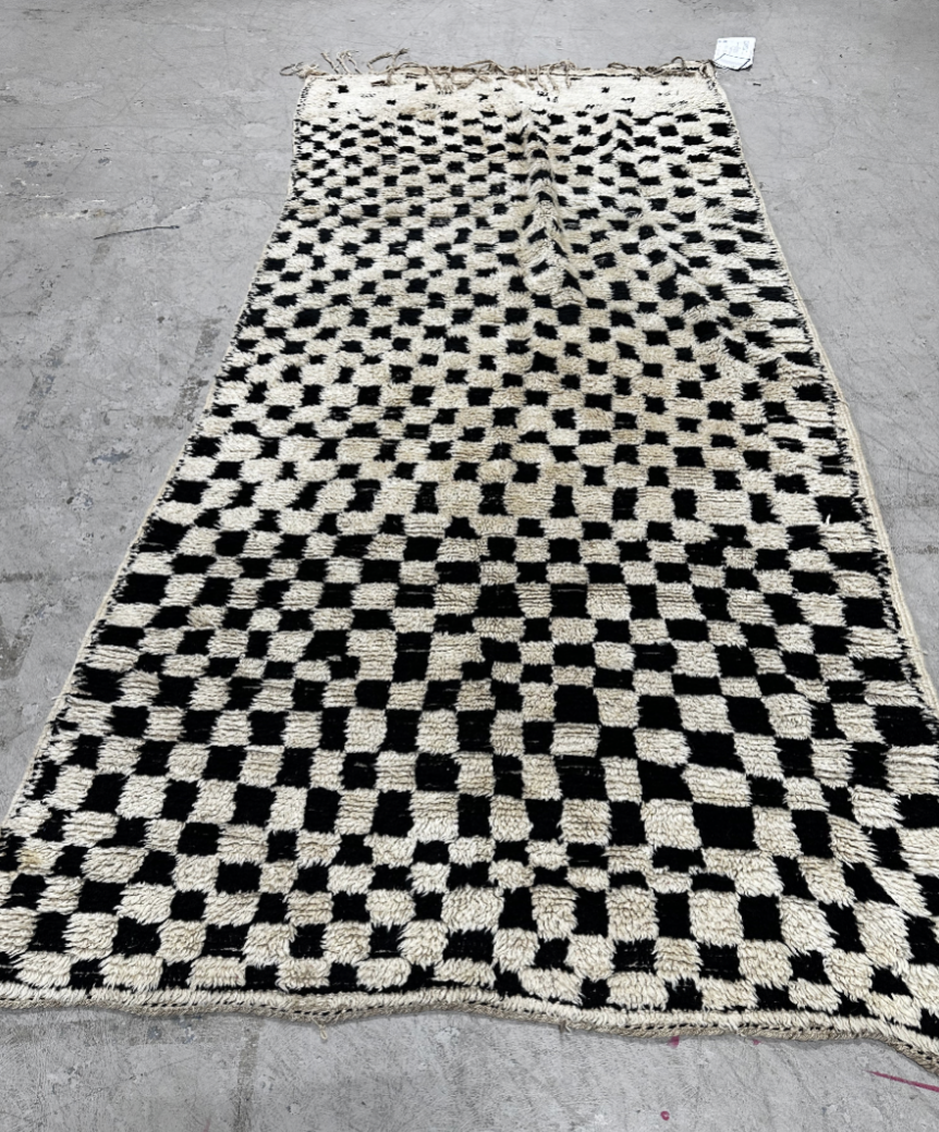Morroccan Rug Checkered 11x5