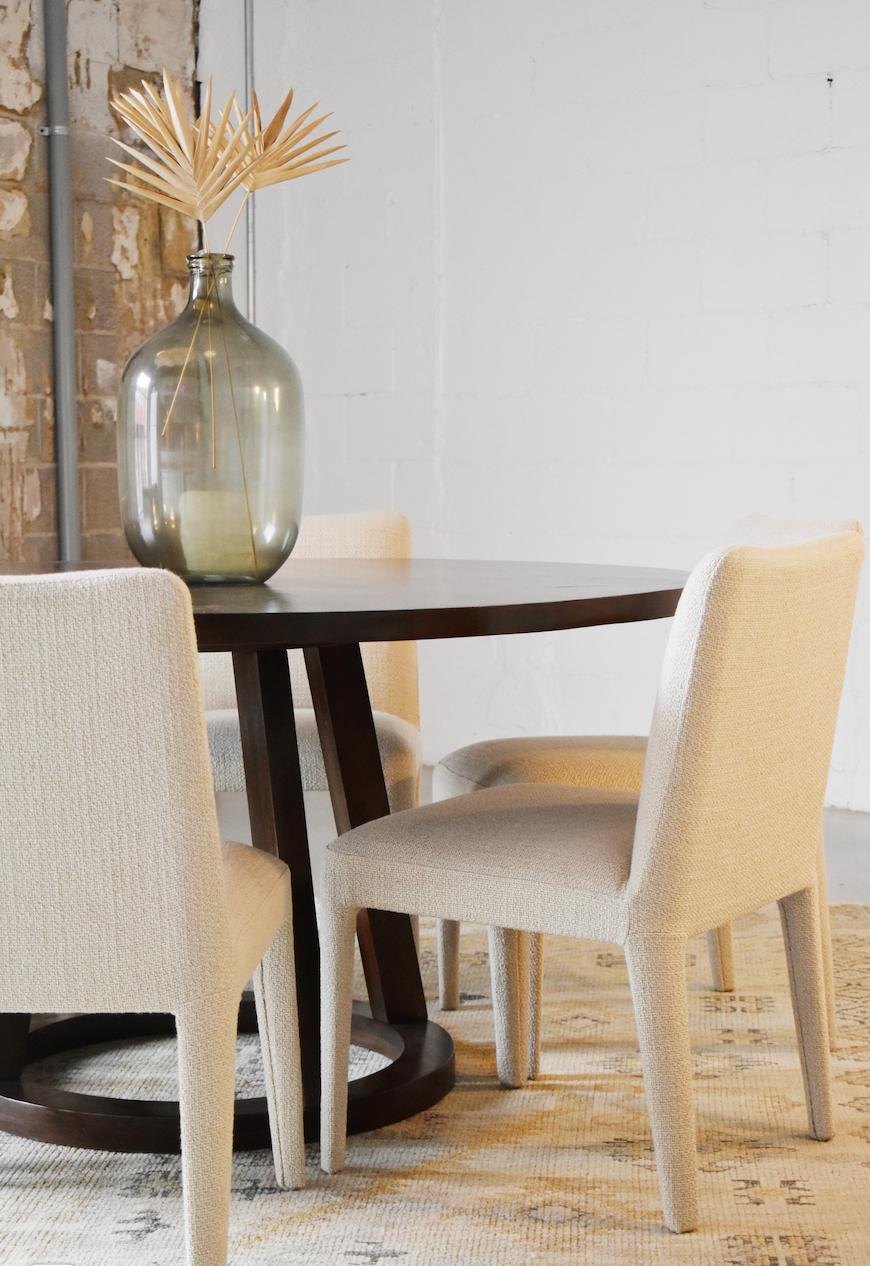 *Candy Store* Larry Leg Chair in Oatmeal