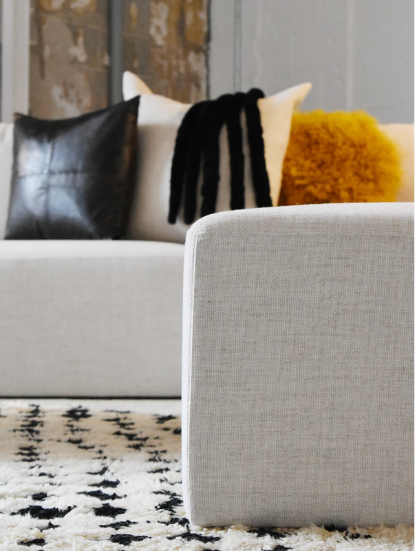 Mara Sectional Sofa 25 - Linen