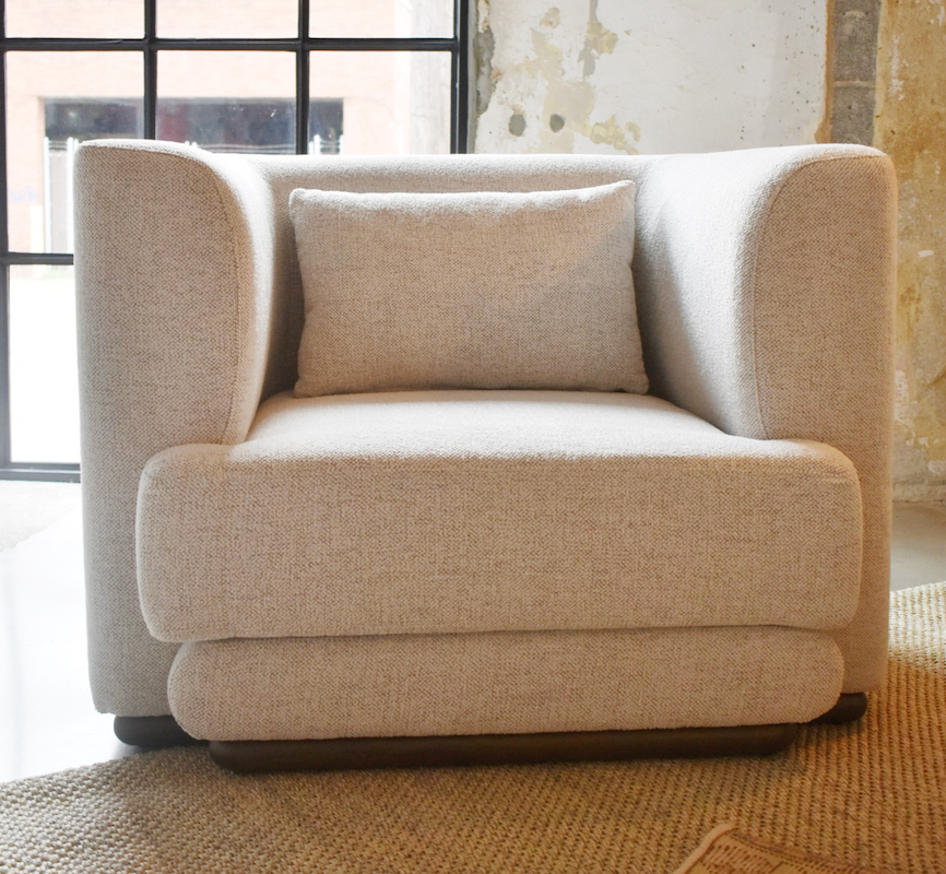 Nayna Armchair in Glacier