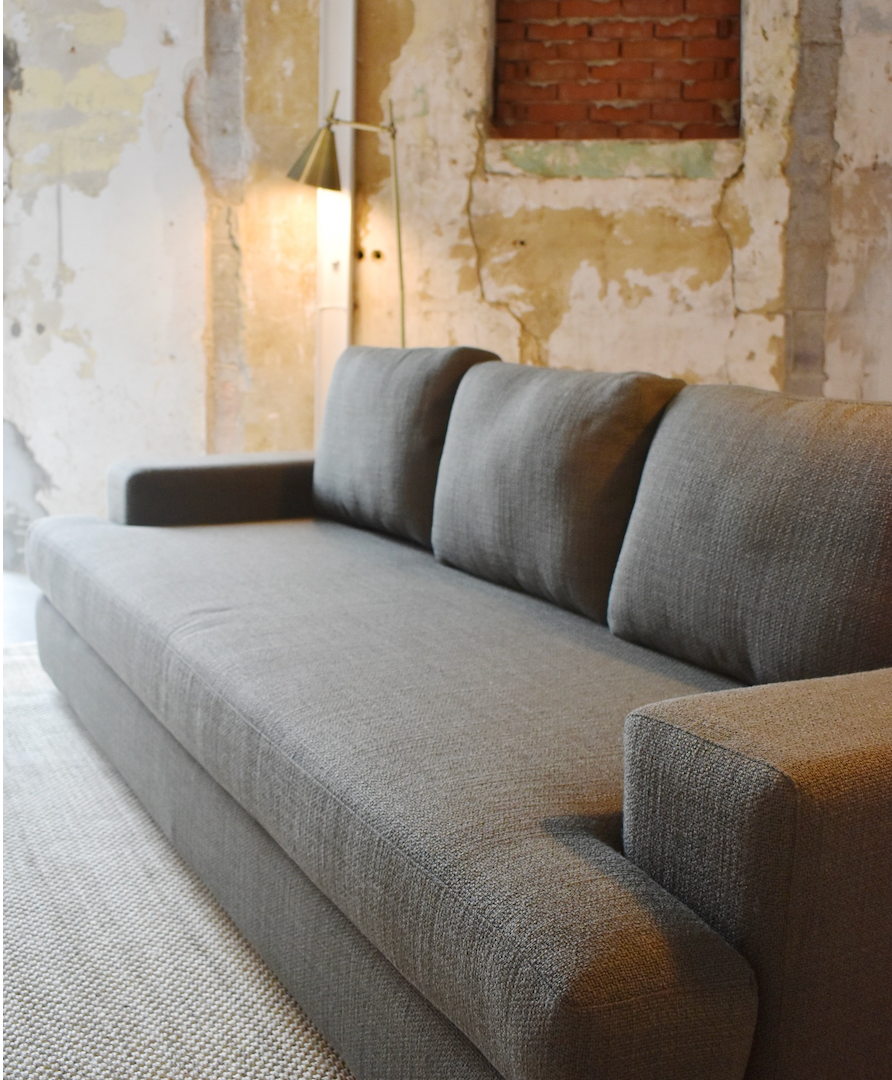 Rocky Sofa in Espresso 95"