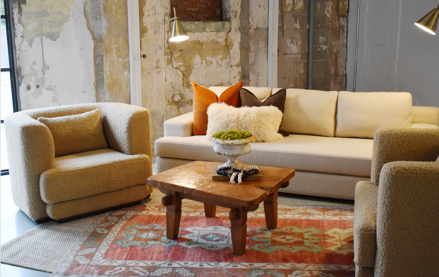 Rocky Sofa in Oatmeal 95"