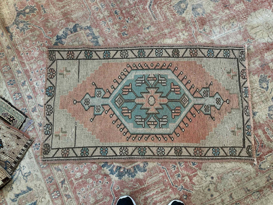 Turkish Scatter Rug Pink and Turquoise 30" x 40"