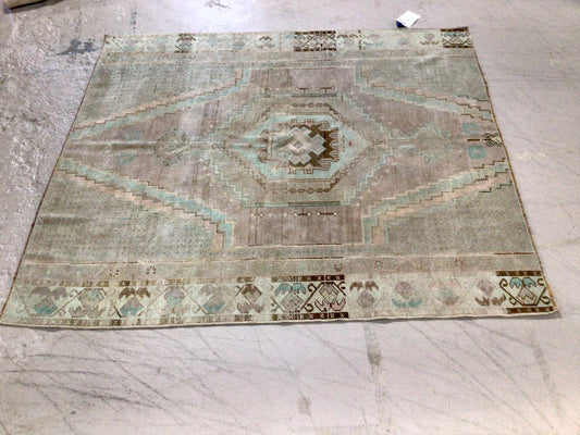 Turkish Rug 4'5" x 5'