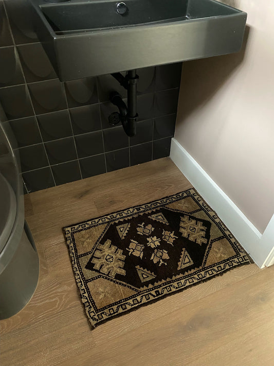 Turkish Brown Scatter Rug