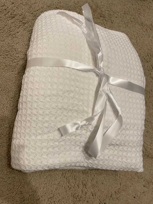 Waffle Weave Queen Coverlet White